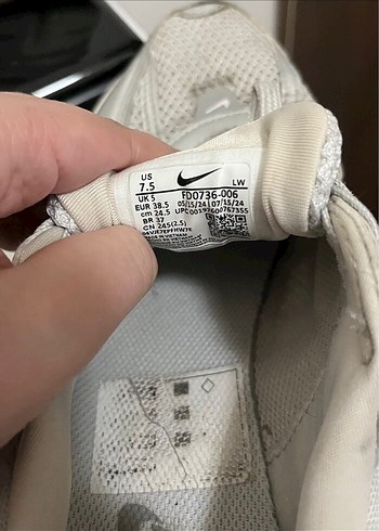 38,5 Beden beyaz Renk Nike V2K Run Kadın Beyaz Spor Ayakkabı