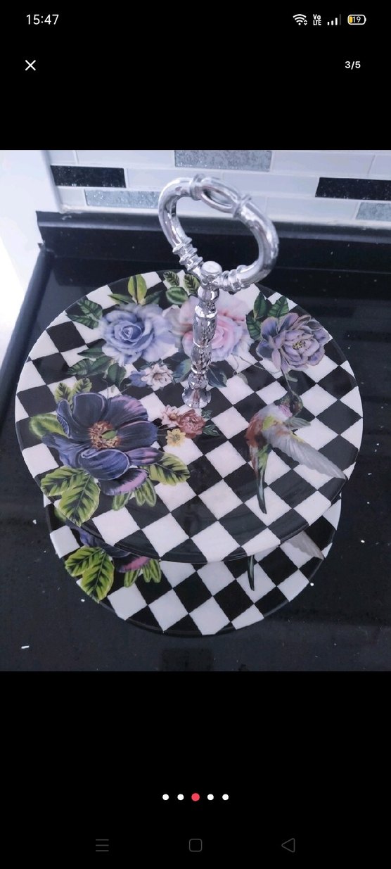 Çiçek ve Damalı Desenli İki Katlı Servis Tabağı - Görsel 3