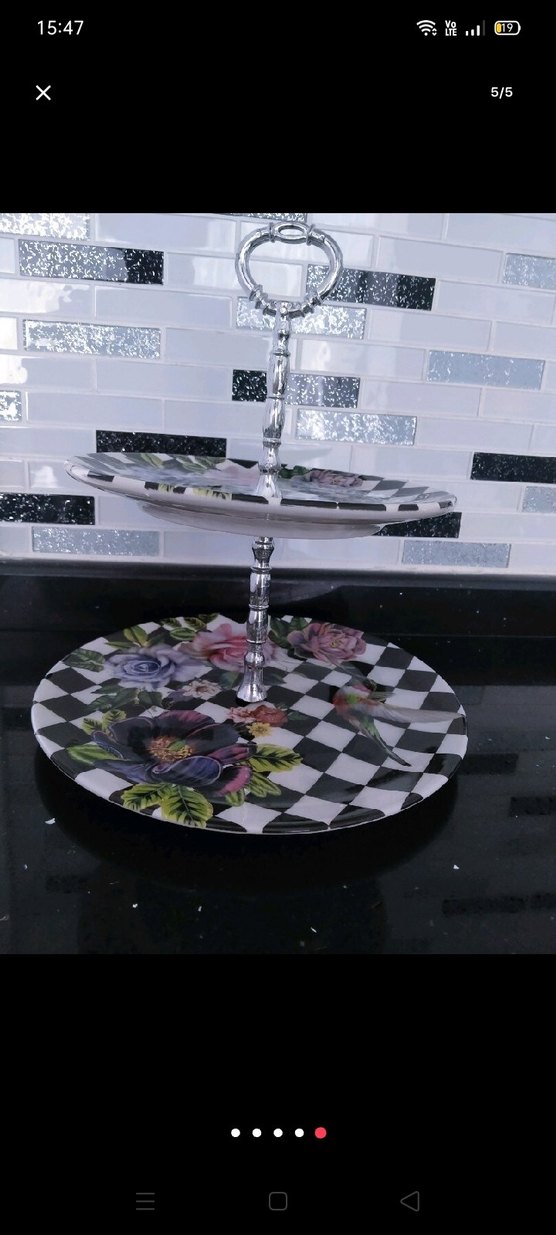 Çiçek ve Damalı Desenli İki Katlı Servis Tabağı - Görsel 2