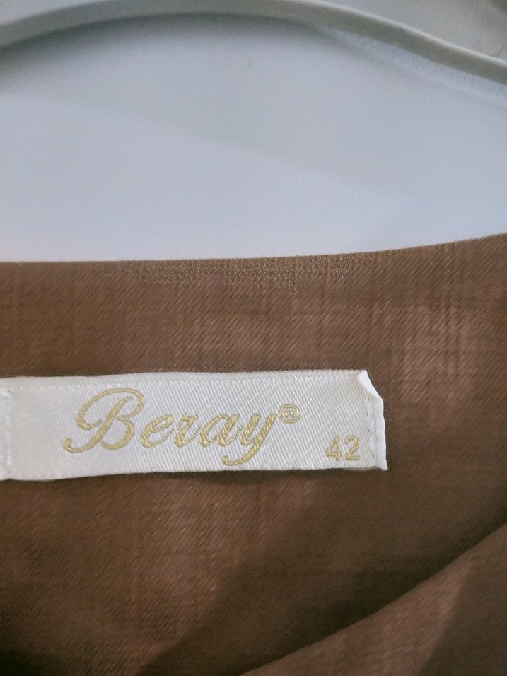 Bej Uzun Düğmeli Kadın Keten Kaban - Görsel 4