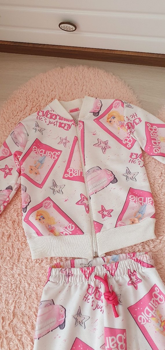 Kız Çocuk Barbie Eşofman Takımı - Görsel 2