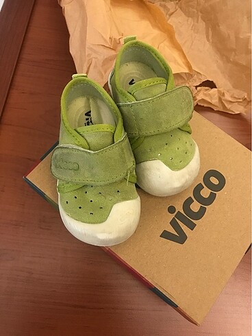 20 Beden yeşil Renk Vicco ilk adım ayakkabısı
