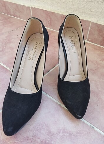 37 Beden Süet stiletto