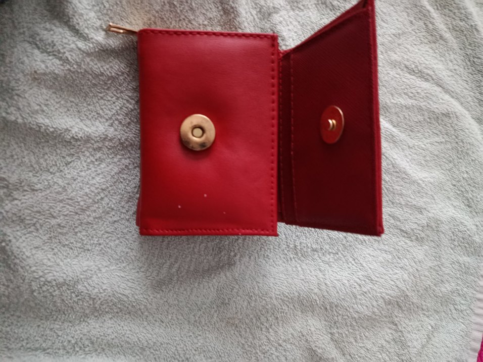 Kırmızı Deri Kadın Cüzdanı - Modern Klasik - Görsel 3