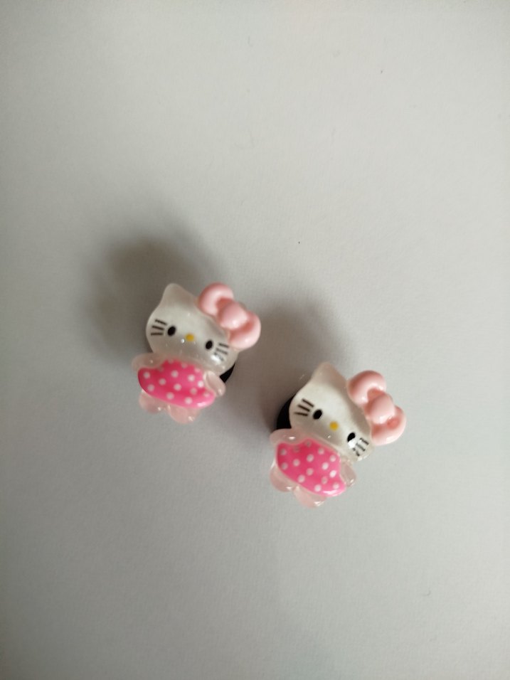 Hello Kitty Crocs terlik süsü jibbitz ikili - Görsel 2