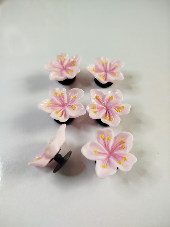 Pembe japon kiraz çiçeği crocs terlik charm - Görsel 3