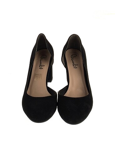 37 Beden Bambi Stiletto %70 İndirimli.