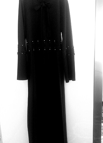 Siyah uzun elbise