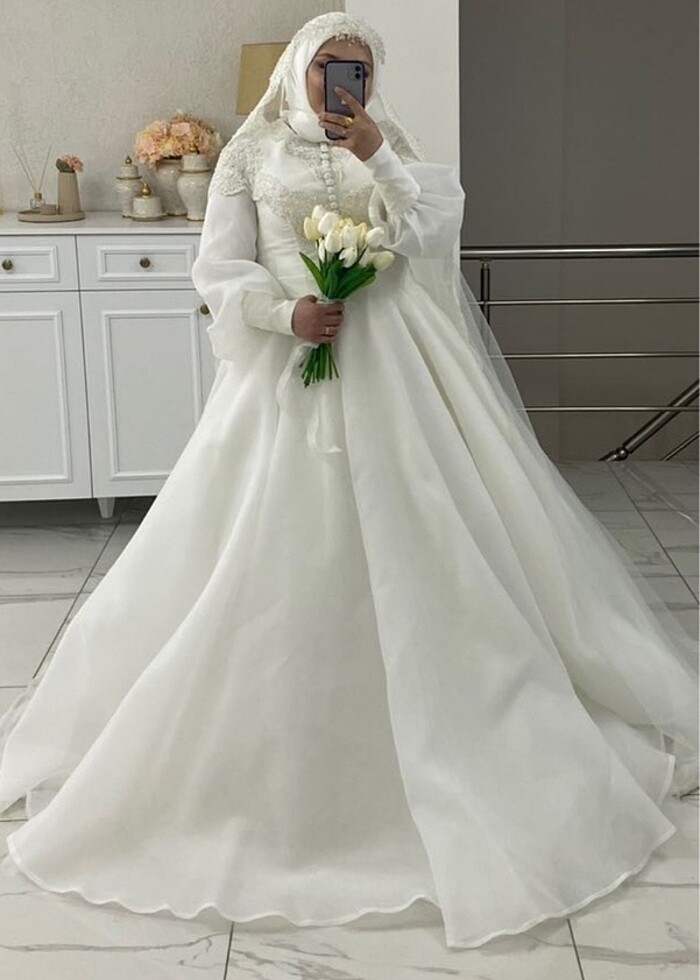 Nikah elbisesi veya klasik gelinlik - Görsel 2