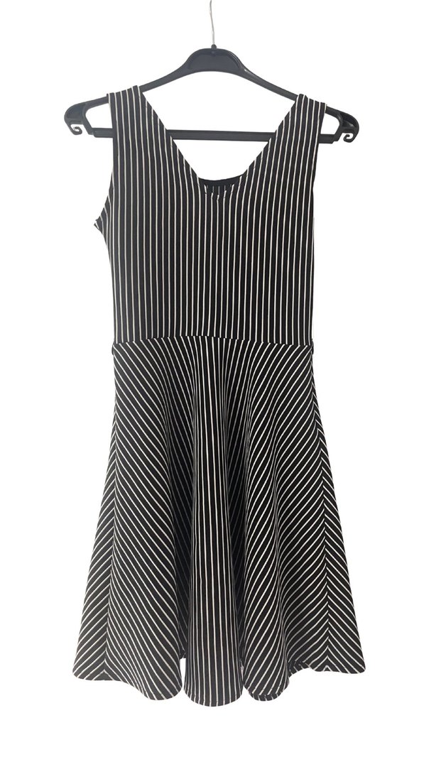 Çizgili Siyah Midi Günlük Elbise - Görsel 3