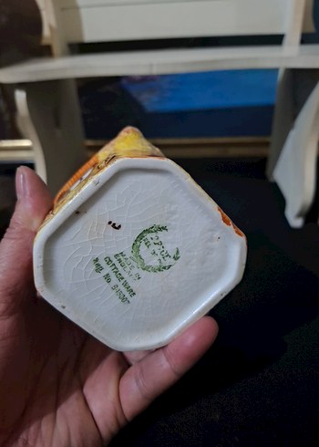 Kahverengi Ev Şeklinde sütlük - Görsel 4