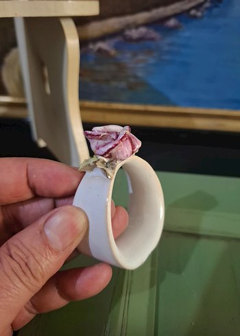 Pastel Beyaz Çiçekli peçetelik - Görsel 3