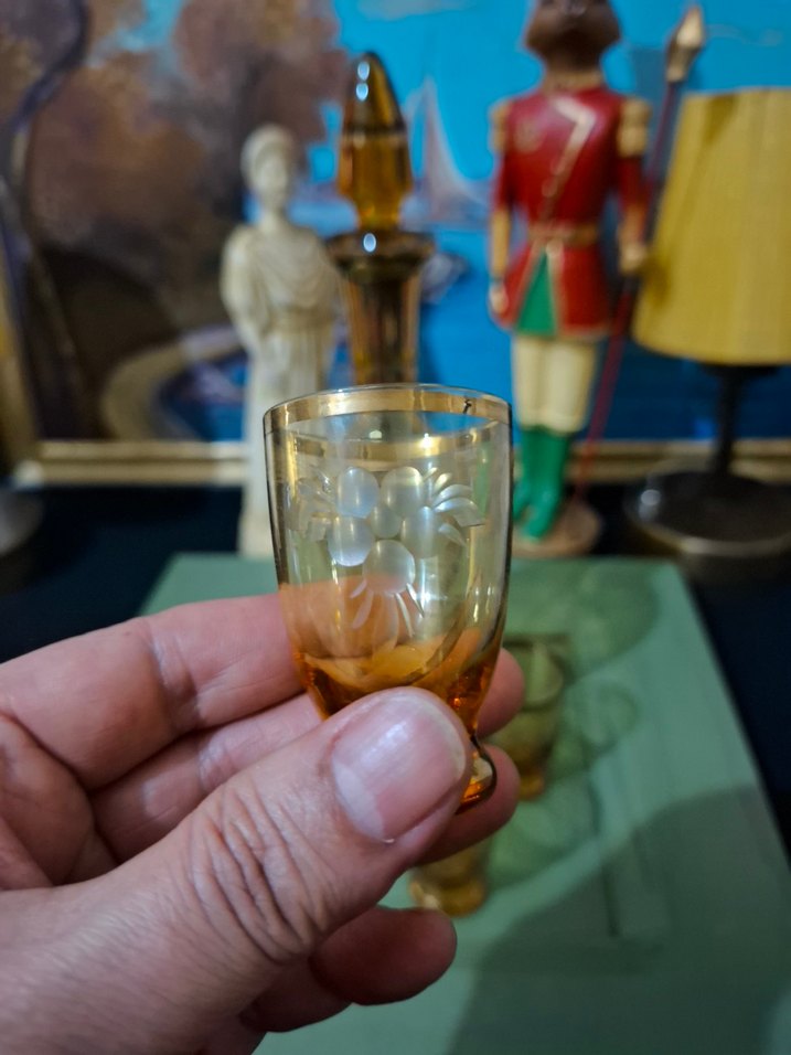 Camel Renkli Dekoratif Cam Sürahi ve Bardak Seti - Görsel 2