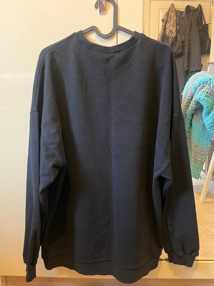 Siyah Baskılı Kadın Sweatshirt - Görsel 3