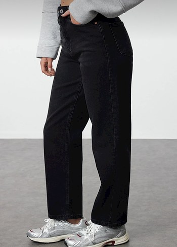 Siyah Kadın Kot Pantolon - Görsel 3