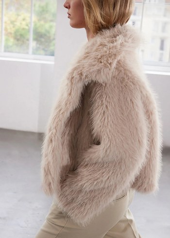 Bej Kadın Peluş Kürk Detaylı Ceket - Görsel 6