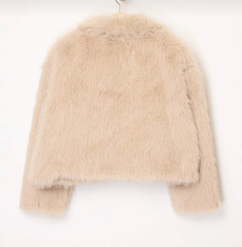 Bej Kadın Peluş Kürk Detaylı Ceket - Görsel 3