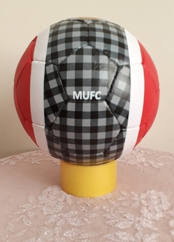 Beden MANCHASTER UNİTED ORJİNAL FUTBOL TOPU 5 NUMARA