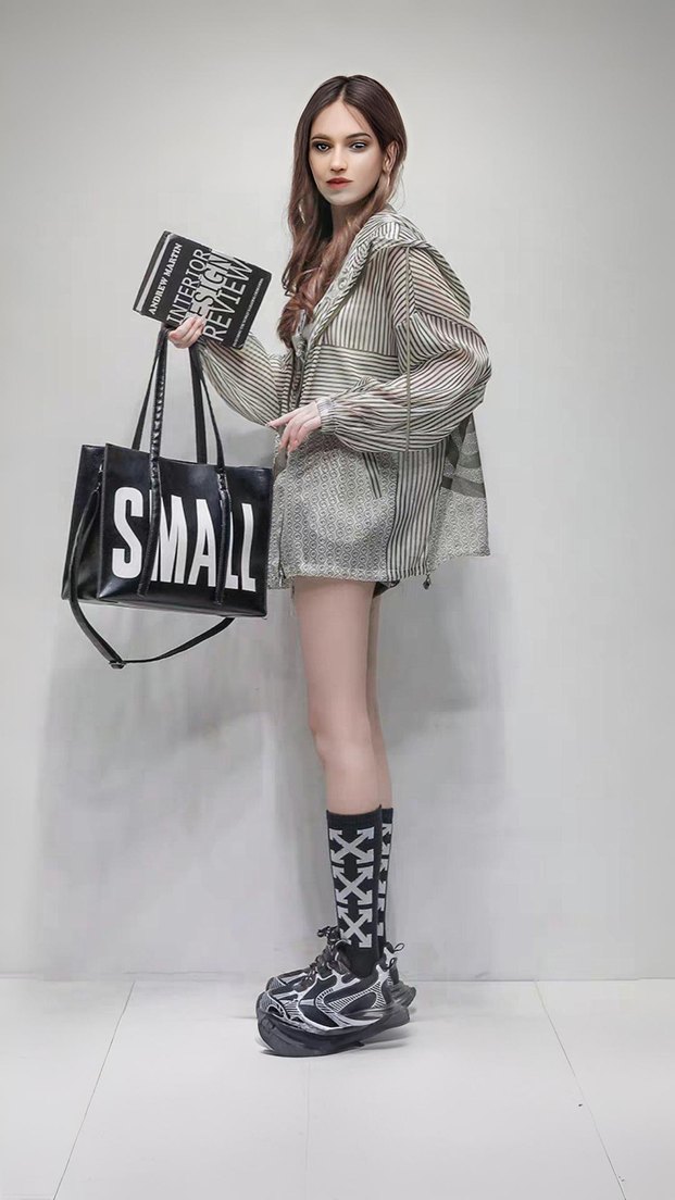 İthal Street Wear Kadın Yağmurluk - Görsel 2