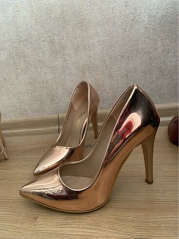 Diğer Stiletto