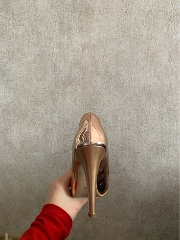 36 Beden Stiletto