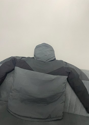 Erkek Gri Kayak Montu Yüksek Yakalı Fermuarlı - Görsel 2