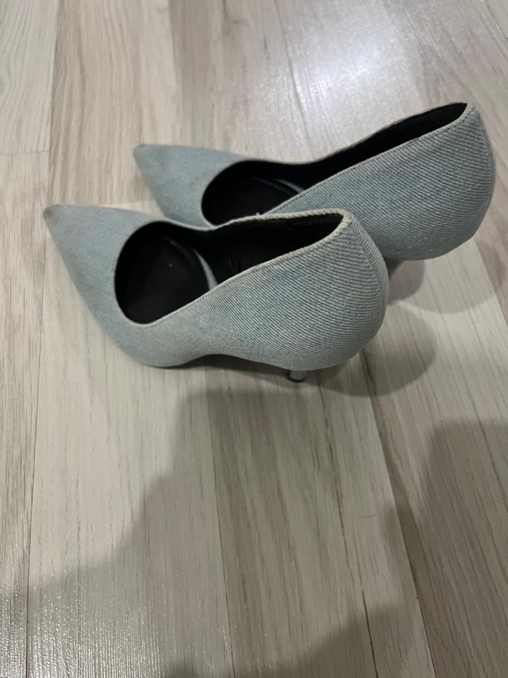 Gri Kot Kumaş Tokalı Stiletto - Görsel 2