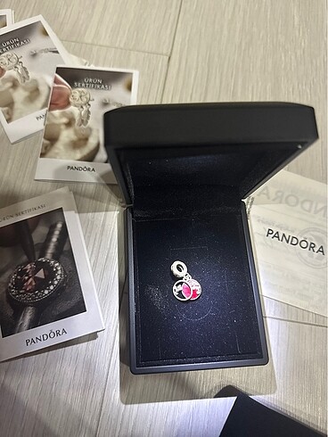 Pandora