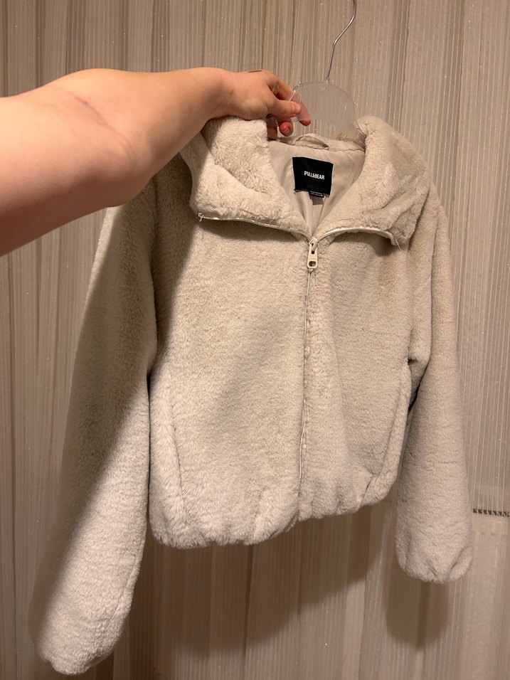 Bej Yumuşak Kürk Detaylı Midi Ceket - Görsel 2