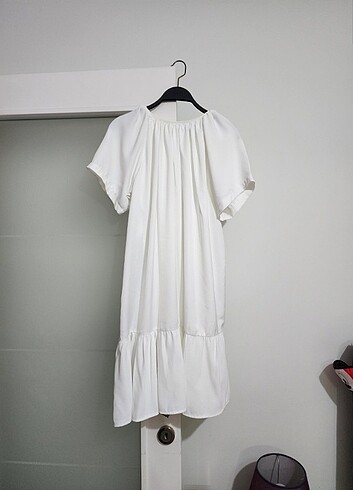 Beyaz yarasa kol elbise