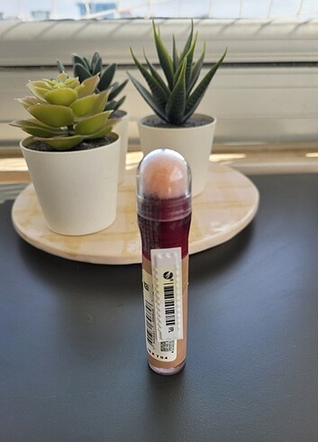 Maybelline Maybelline Instant Eraser Kapatıcı 04. 