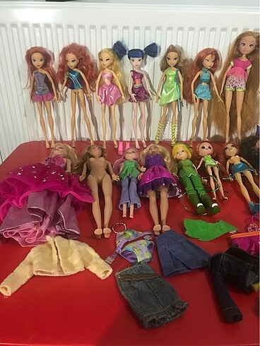  Beden Winx club , barbie vs