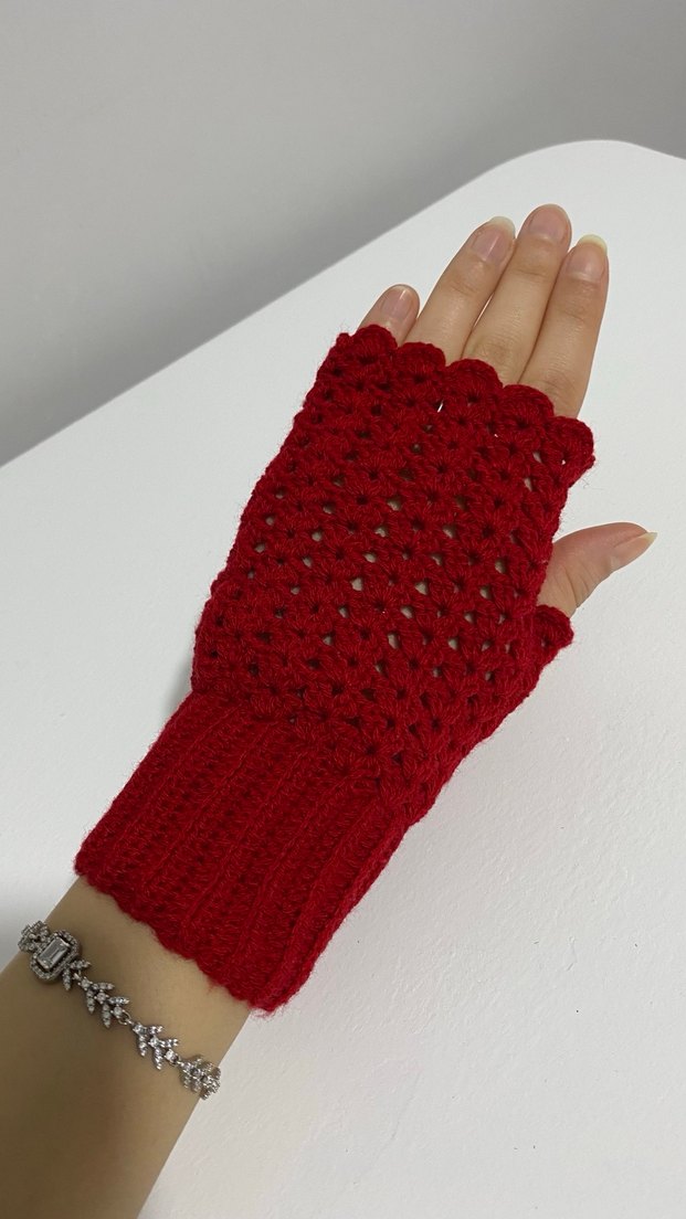 Örgü Parmaksız Kadın Eldiveni - Görsel 5