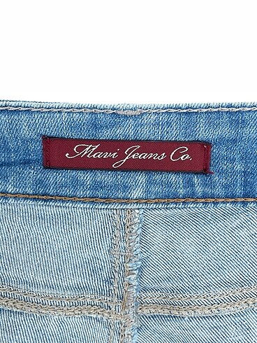 29 Beden mavi Renk Mavi Jeans Jean / Kot Şort %70 İndirimli.