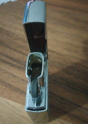 Gri İşlemeli Metal Çakmak - Görsel 3