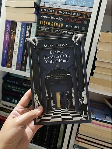 Evelyn Hardcastle?ın Yedi Ölümü