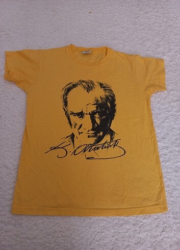 #Atatürk baskılı tişört
