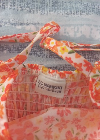 9 Yaş Beden Lcwaikiki kız çocuk elbise