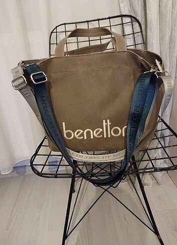 Benetton Çanta Askısı