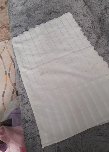 Beden Boncuk Detaylı Beyaz ve Mor Kadın Şal
