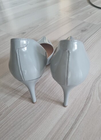 İnci Stiletto