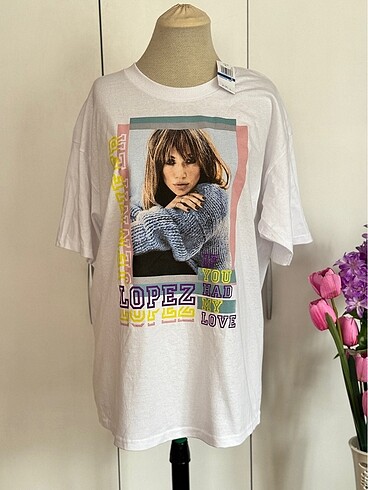 Jlo oversize tshirt