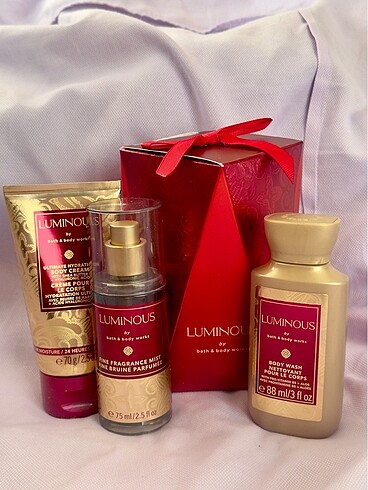 Bath & Body Works Luminous set