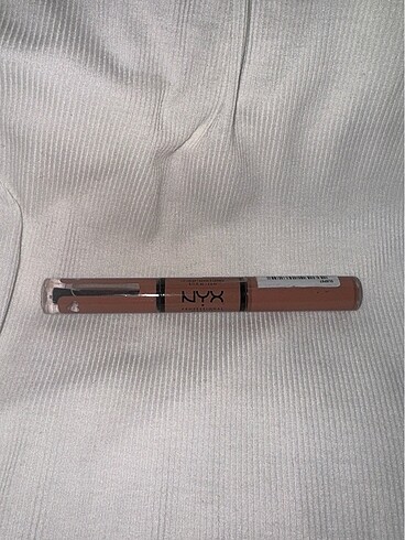 NYX Nyx Shineloud