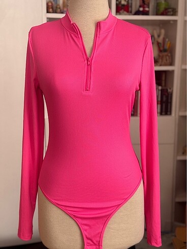 Alttan çıtçıtlı body