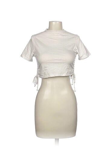 Trendyol & Milla T-shirt %70 İndirimli.