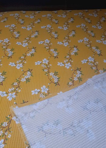 Sarı Baskılı Tek Kişilik Yatak Örtüsü - Görsel 3