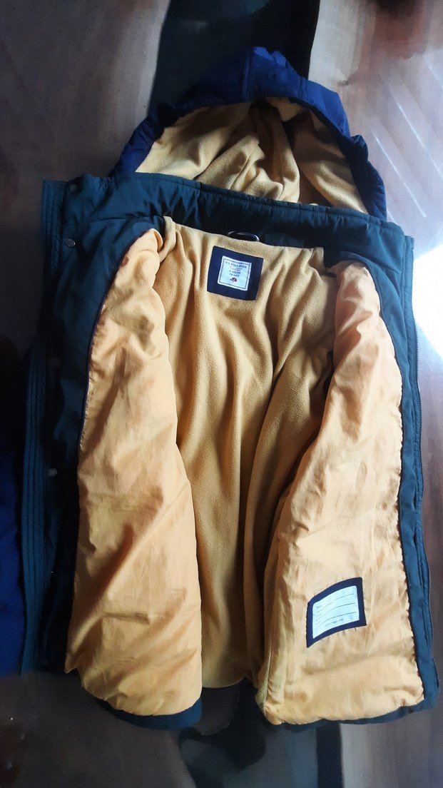 Kapüşonlu Çok Renkli Erkek Çocuk Mont
13-14 YAŞ içi polar - Görsel 3