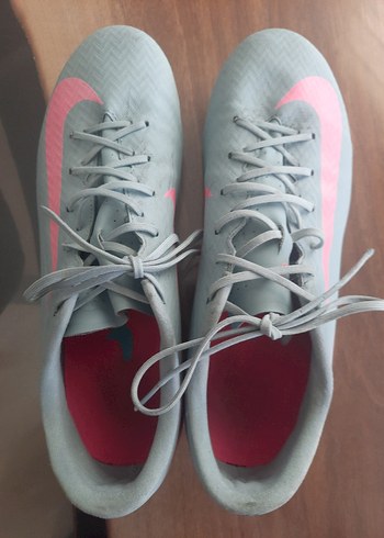Nike Gri Pembe Hali Saha Ayakkabisi 45 5no