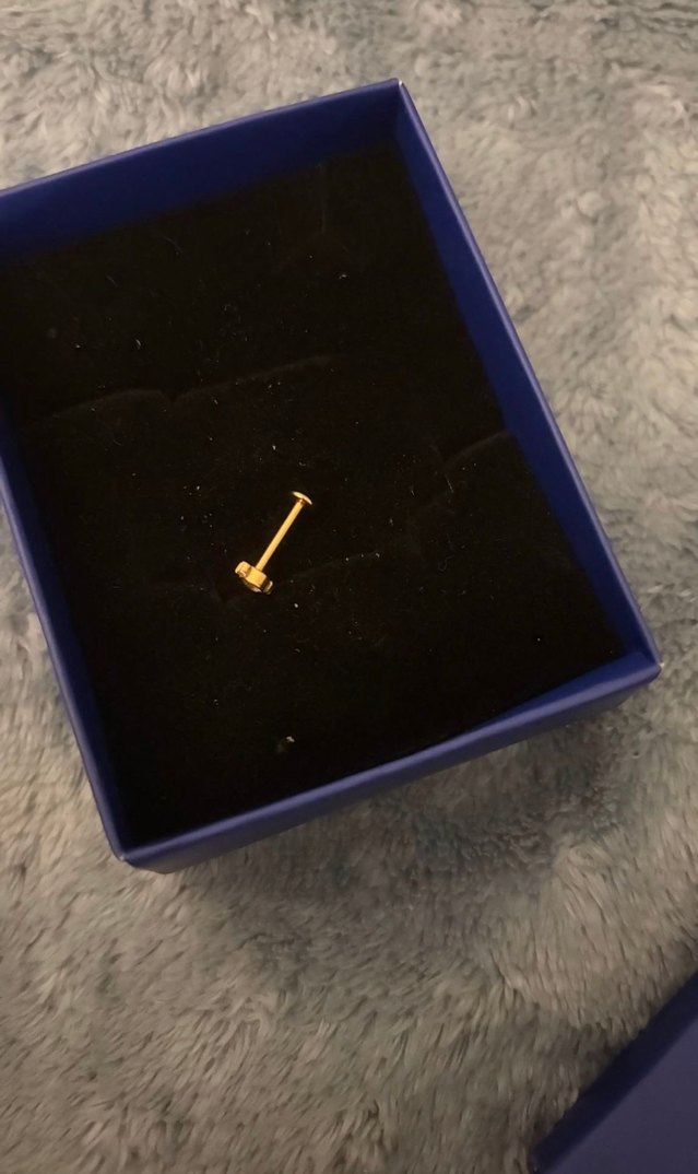 Titanyum gold piercing - Görsel 2